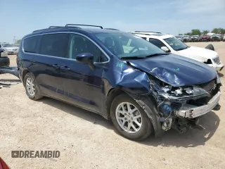 2020 Chrysler Voyager LXi z VIN 2C4RC1DGXLR164104, wystawiony jako Copart lot #56399815 z przebiegiem 123 169 mil mil oraz Szkoda całkowita • Salvage title. Historia ofert i sprzedaży dostępna na DreamBid. Obrazek 4.