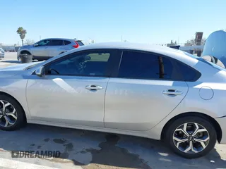 2021 Kia Forte FE with VIN 3KPF24AD7ME367469, listed as a IAAI auction lot 41955196 with 47,443 mi miles and . Bid and sale history available at carsss.com. Image 14.