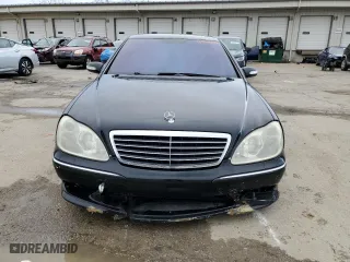 2006 Mercedes-Benz S-Class 5.0L with VIN WDBNG75JX6A483817, listed as a Copart auction lot 44381565 with 0 mi miles and Non Repairable. Bid and sale history available at carsss.com. Image 5.