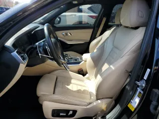 2019 BMW 3 Series 330i with VIN 3MW5R1J5XK8B00074, listed as a Copart auction lot 50806195 with 77,777 mi miles and Salvage Title. Bid and sale history available at carsss.com. Image 7.