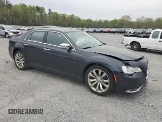 2018 Chrysler 300 Limited z VIN 2C3CCAEG7JH148759, wystawiony jako Copart lot #51634465 z przebiegiem 93 944 mil mil oraz Szkoda całkowita • Salvage title. Historia ofert i sprzedaży dostępna na DreamBid. Obrazek 4.