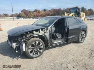 2024 Audi Q8 Prestige with VIN WA1FVBF1XRD004113, listed as a Copart auction lot 77616284 with 7,520 mi miles and Salvage Title. Bid and sale history available at carsss.com. Image 1.