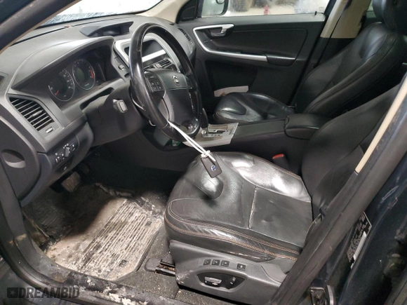 2010 Volvo XC60 3.2L with VIN YV4960DZ9A2124284, listed as a Copart auction lot 48009555 with 127,902 mi miles and Salvage Title. Bid and sale history available at carsss.com. Image 7.