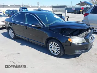 2007 Volvo S80 I6 с VIN YV1AS982371017883, выставлен на аукционе IAAI как лот 42327950 с пробегом 92 223 миль миль и . История ставок и продаж доступна на DreamBid. Изображение 1.