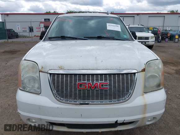 2011 GMC Yukon SLT z VIN 1GKS2CE07BR207565, wystawiony jako IAAI lot #42542596 z przebiegiem 217 759 mil mil oraz . Historia ofert i sprzedaży dostępna na DreamBid. Obrazek 13.
