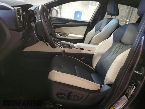 2024 Lexus NX 350 Premium z VIN 2T2GGCEZ7RC051044, wystawiony jako Copart lot #59289795 z przebiegiem 9 769 mil mil oraz Szkoda całkowita • Salvage title. Historia ofert i sprzedaży dostępna na DreamBid. Obrazek 7.