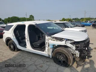 2025 Ford Explorer with VIN 1FM5K8AC2SGB54190, listed as a Copart auction lot 58993845 with 1,826 mi miles and Salvage title. Bid and sale history available at DreamBid. Image 4.