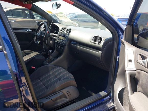 2011 Volkswagen GTI с VIN WVWGV7AJ7BW208893, выставлен на аукционе IAAI как лот 42256639 с пробегом 152 078 миль миль и . История ставок и продаж доступна на DreamBid. Изображение 5.