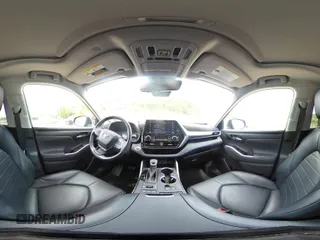 2022 Toyota Highlander XLE z VIN 5TDGZRBH3NS587245, wystawiony jako IAAI lot #42146453 z przebiegiem 74 909 mil mil oraz . Historia ofert i sprzedaży dostępna na DreamBid. Obrazek 18.
