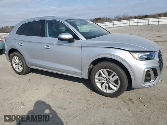 2023 Audi Q5 S line Premium with VIN WA1GAAFY3P2098710, listed as a Copart auction lot 49141035 with 24,303 mi miles and Salvage title. Bid and sale history available at DreamBid. Image 4.