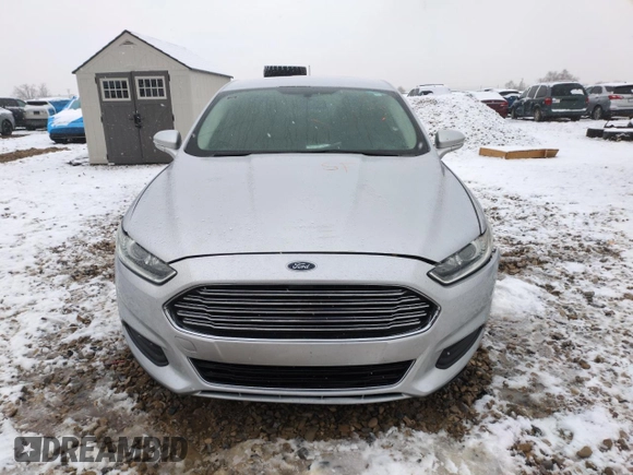 2015 Ford Fusion SE with VIN 3FA6P0HD8FR257984, listed as a Copart auction lot 83854044 with 127,600 mi miles and Salvage Title. Bid and sale history available at DreamBid. Image 5.