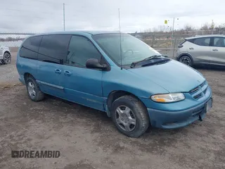 1999 Dodge Caravan SE with VIN 1B4GP44G1XB847601, listed as a IAAI auction lot 41833819 with 207,971 mi miles and . Bid and sale history available at carsss.com. Image 1.