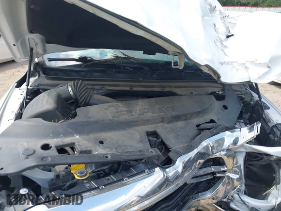 2020 Ram 1500 Big Horn с VIN 1C6SRFFT9LN321942, выставлен на аукционе IAAI как лот 42290626 с пробегом Не указан миль и . История ставок и продаж доступна на DreamBid. Изображение 10.
