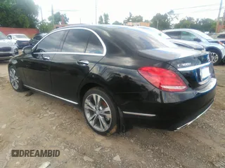 2015 Mercedes-Benz C-Class C 300 Luxury with VIN 55SWF4KB3FU087335, listed as a IAAI auction lot 40093209 with 72,690 mi miles. Bid and sale history available at carsss.com. Image 3.
