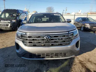2024 Volkswagen Atlas SEL with VIN 1V2BR2CA4RC527287, listed as a Copart auction lot 41517555 with 22,347 mi miles and Salvage title. Bid and sale history available at DreamBid. Image 5.