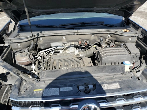 2019 Volkswagen Atlas SE with VIN 1V2DR2CA5KC537910, listed as a Copart auction lot 57333145 with 181,102 mi miles and Salvage title. Bid and sale history available at DreamBid. Image 12.