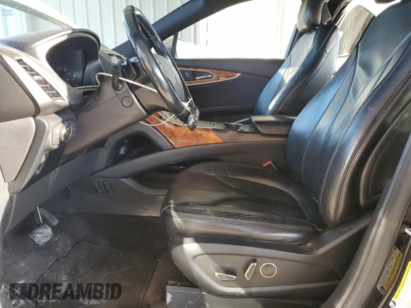 2016 Lincoln MKX Select z VIN 2LMTJ8KR4GBL58263, wystawiony jako Copart lot #48321995 z przebiegiem 134 787 mil mil oraz Szkoda całkowita • Salvage title. Historia ofert i sprzedaży dostępna na DreamBid. Obrazek 7.