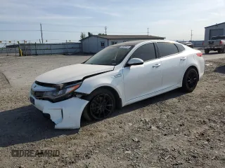 2017 Kia Optima EX z VIN KNAGU4LE9H5013620, wystawiony jako Copart lot #60928515 z przebiegiem 158 263 mil mil oraz Szkoda całkowita • Salvage title. Historia ofert i sprzedaży dostępna na DreamBid. Obrazek 1.