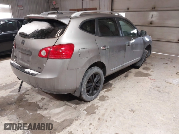 2012 Nissan Rogue SL with VIN JN8AS5MT6CW606392, listed as a IAAI auction lot 41586796 with 152,278 mi miles and . Bid and sale history available at DreamBid. Image 4.