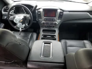 2019 Chevrolet Suburban Premier with VIN 1GNSKJKJ0KR215401, listed as a Copart auction lot 43479535 with Not Provided miles and Salvage Title. Bid and sale history available at DreamBid. Image 8.