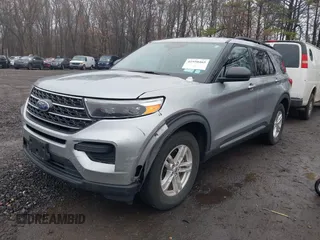 2023 Ford Explorer XLT with VIN 1FMSK8DH4PGA98237, listed as a IAAI auction lot 41950465 with 25,493 mi miles. Bid and sale history available at carsss.com. Image 2.