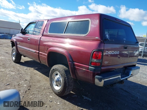 2001 Dodge Ram 2500 with VIN 1B7KF23631J572789, listed as a IAAI auction lot 41508578 with 275,662 mi miles. Bid and sale history available at carsss.com. Image 3.