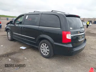 2016 Chrysler Town & Country Touring with VIN 2C4RC1BG8GR199944, listed as a IAAI auction lot 41647063 with 1 mi miles. Bid and sale history available at carsss.com. Image 3.