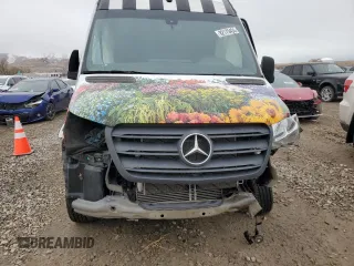 2020 Mercedes-Benz Sprinter with VIN W1W4EBHY6LT030247, listed as a Copart auction lot 82175434 with Not Provided miles and Salvage Title. Bid and sale history available at DreamBid. Image 5.