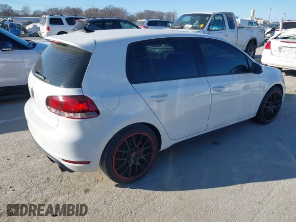 2010 Volkswagen GTI с VIN WVWHD9AJ8AW258834, выставлен на аукционе IAAI как лот 41698966 с пробегом 80 748 миль миль и . История ставок и продаж доступна на DreamBid. Изображение 4.