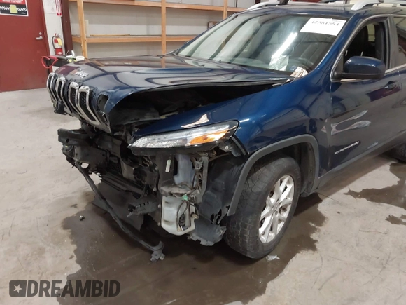 2018 Jeep Cherokee Latitude Plus with VIN 1C4PJMLB0JD612922, listed as a IAAI auction lot 42581594 with 137,793 mi miles and . Bid and sale history available at DreamBid. Image 19.