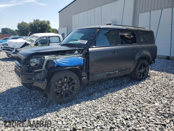 2024 Land Rover Defender X-Dynamic SE with VIN SALE2FEU1R2334322, listed as a Copart auction lot 61026585 with 6,280 mi miles and Non repairable. Bid and sale history available at DreamBid. Image 1.