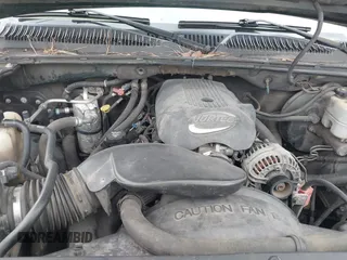 2001 GMC Yukon XL SLE with VIN 3GKFK16T31G182628, listed as a IAAI auction lot 41842295 with 291,231 mi miles and . Bid and sale history available at DreamBid. Image 10.