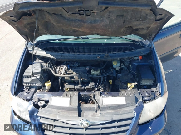 2006 Chrysler Town & Country with VIN 1A4GP45R36B533363, listed as a IAAI auction lot 41758823 with 265,663 mi miles and . Bid and sale history available at DreamBid. Image 10.