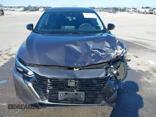 2025 Nissan Sentra SR с VIN 3N1AB8DV2SY226460, выставлен на аукционе IAAI как лот 41974189 с пробегом 910 миль миль и . История ставок и продаж доступна на DreamBid. Изображение 12.