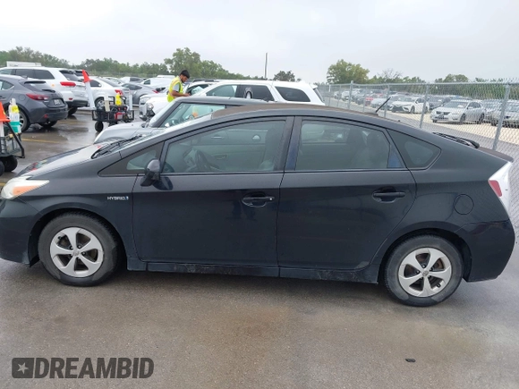 2014 Toyota Prius Four with VIN JTDKN3DU2E1776107, listed as a IAAI auction lot 41961997 with 175,905 mi miles. Bid and sale history available at carsss.com. Image 14.