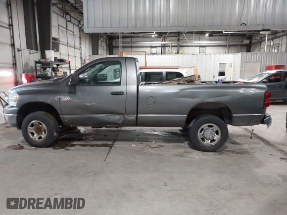 2007 Dodge Ram 2500 ST with VIN 3D7KS26D17G821158, listed as a IAAI auction lot 41595670 with 128,976 mi miles. Bid and sale history available at carsss.com. Image 14.