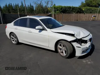 2012 BMW 3 Series 328i z VIN WBA3A5G54CNP16588, wystawiony jako Copart lot #52438505 z przebiegiem 185 499 mil mil oraz Szkoda całkowita • Salvage title. Historia ofert i sprzedaży dostępna na DreamBid. Obrazek 4.