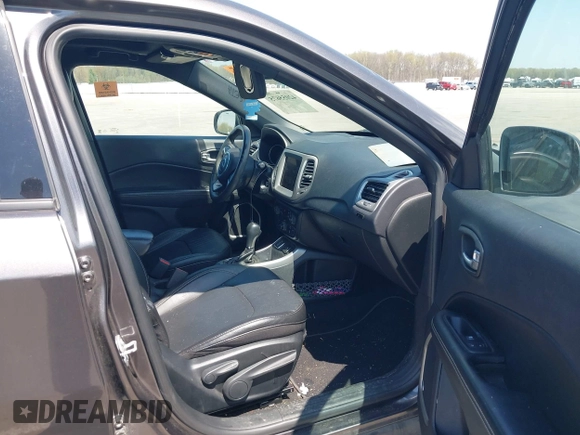 2021 Jeep Compass 80th Anniversary с VIN 3C4NJCEB1MT548631, выставлен на аукционе IAAI как лот 42055675 с пробегом 63 911 миль миль и . История ставок и продаж доступна на DreamBid. Изображение 5.