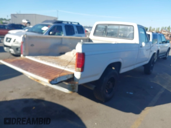 1985 Ford F-250 with VIN 1FTHF2615FKB23867, listed as a IAAI auction lot 42713630 with 96,557 mi miles and . Bid and sale history available at DreamBid. Image 4.