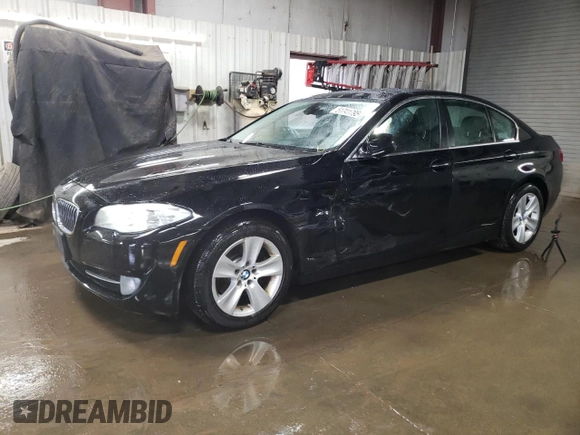 2012 BMW 5 Series 528i xDrive with VIN WBAXH5C53CDW11632, listed as a Copart auction lot 51241795 with 80,037 mi miles and Salvage Title. Bid and sale history available at carsss.com. Image 1.