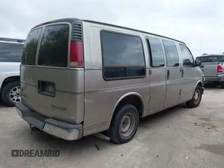 2000 Chevrolet Express Cargo Van w/YF7 with VIN 1GBFG15R6Y1176841, listed as a IAAI auction lot 41943022 with 428,908 mi miles. Bid and sale history available at carsss.com. Image 4.