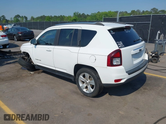 2014 Jeep Compass Latitude with VIN 1C4NJCEB7ED794428, listed as a IAAI auction lot 41995264 with 182,413 mi miles. Bid and sale history available at carsss.com. Image 3.