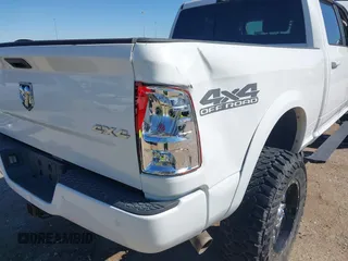 2018 Ram 2500 Big Horn with VIN 3C6UR5DL7JG290136, listed as a IAAI auction lot 41823442 with 106,167 mi miles. Bid and sale history available at carsss.com. Image 6.