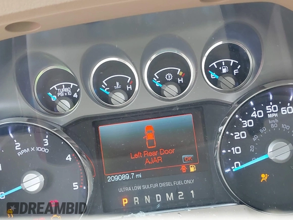 2011 Ford Super Duty F-250 SRW XL with VIN 1FT7W2BT9BEB98633, listed as a IAAI auction lot 41146608 with 209,089 mi miles. Bid and sale history available at carsss.com. Image 7.