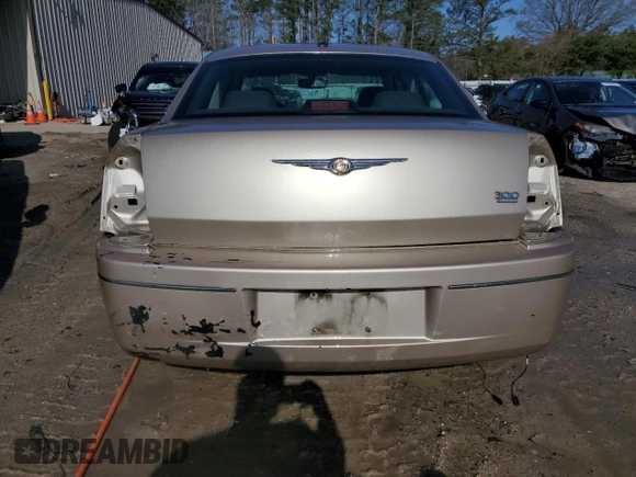 2006 Chrysler 300 Touring with VIN 2C3LA53G96H342619, listed as a Copart auction lot 51123435 with 173,155 mi miles and Salvage Title. Bid and sale history available at DreamBid. Image 6.