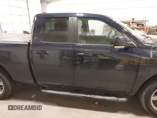 2012 Ram 1500 Sport с VIN 1C6RD7HT4CS175967, выставлен на аукционе IAAI как лот 41841023 с пробегом 185 783 миль миль и . История ставок и продаж доступна на DreamBid. Изображение 14.