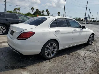 2019 Mercedes-Benz C 300 with VIN 55SWF8DB6KU311342, listed as a Copart auction lot 58994665 with 97,704 mi miles and Salvage title. Bid and sale history available at DreamBid. Image 3.