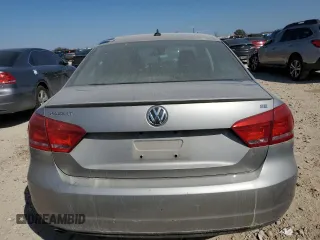 2012 Volkswagen Passat SE with VIN 1VWBP7A38CC034161, listed as a Copart auction lot 47392595 with 176,646 mi miles and Salvage Title. Bid and sale history available at carsss.com. Image 6.