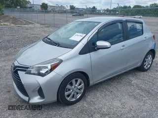 2015 Toyota Yaris L z VIN VNKKTUD30FA019329, wystawiony jako IAAI lot #42547504 z przebiegiem 54 848 mil mil oraz . Historia ofert i sprzedaży dostępna na DreamBid. Obrazek 18.