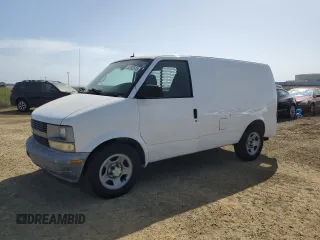 2005 Chevrolet Astro Cargo z VIN 1GCDM19X85B130065, wystawiony jako Copart lot #52392615 z przebiegiem 160 950 mil mil oraz Szkody całkowita. Historia ofert i sprzedaży dostępna na DreamBid. Obrazek 1.